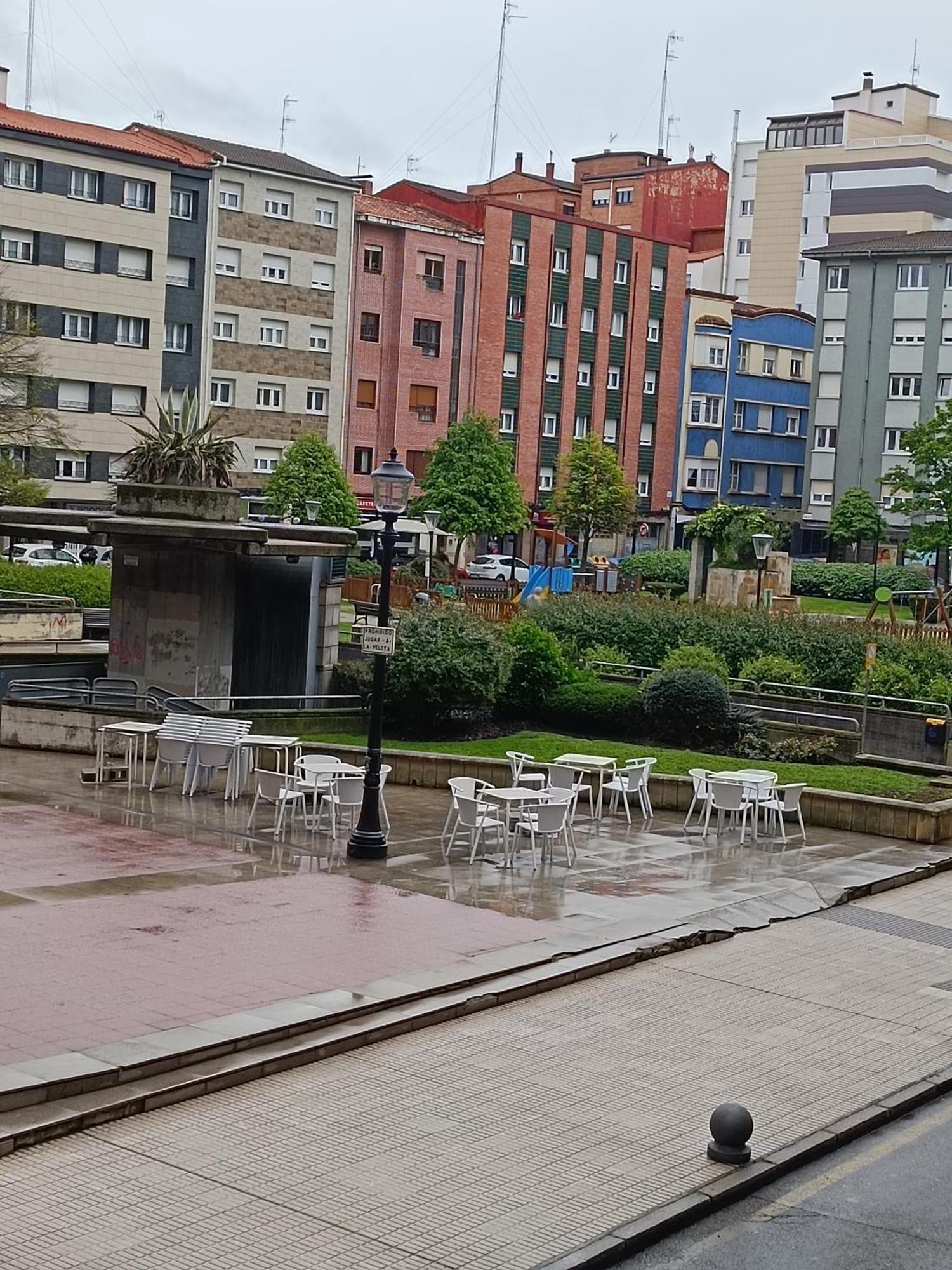 Como Una Casa De Campo En La Ciudad, Con Patio -Parking Gratis Gijón Extérieur photo