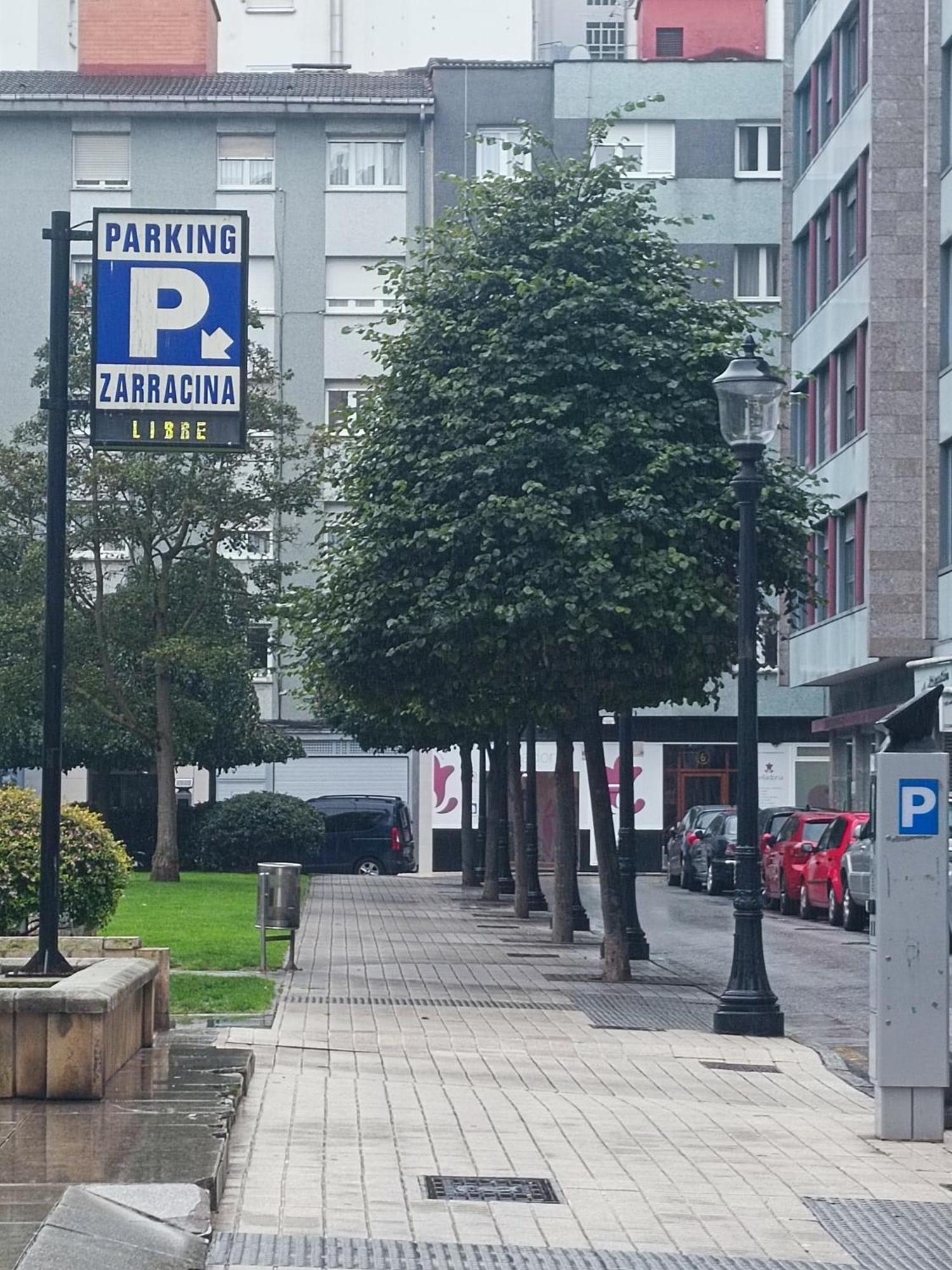 Como Una Casa De Campo En La Ciudad, Con Patio -Parking Gratis Gijón Extérieur photo